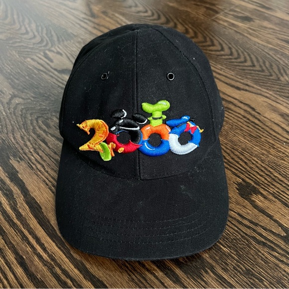Vintage 2000s Y2K Disney Goofy Hat Co. Disneyland Adjustable  Velcro Black Hat - Picture 1 of 6